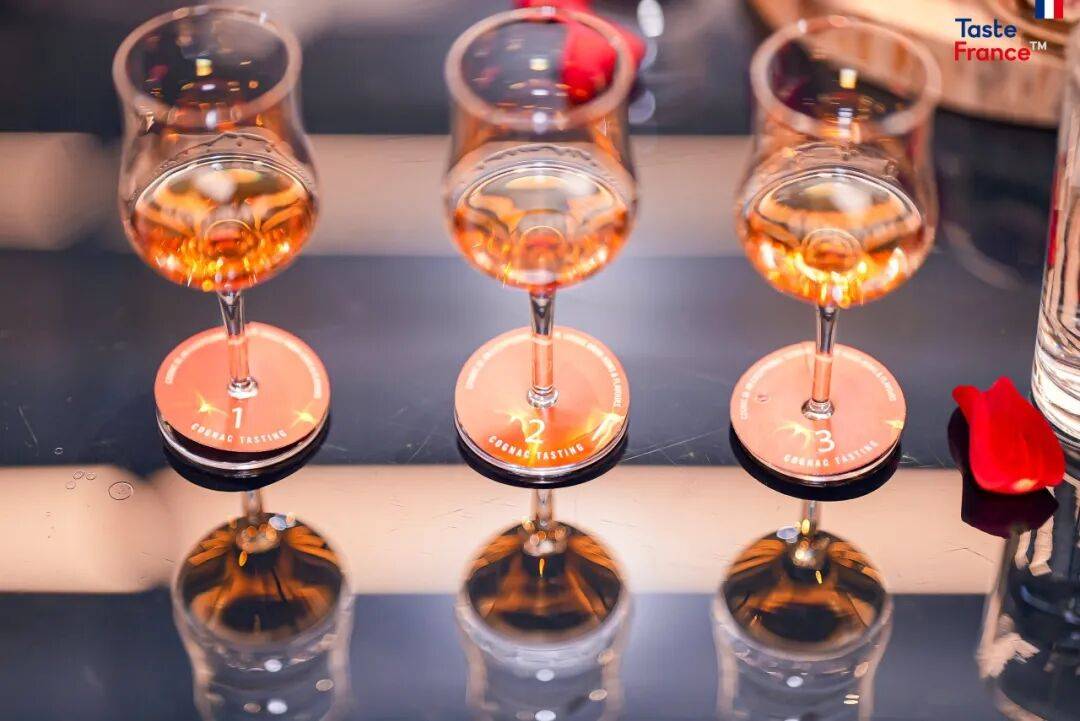 添一处跨年去哪玩这题有解！MG不朽情缘正版新地标又(图1)