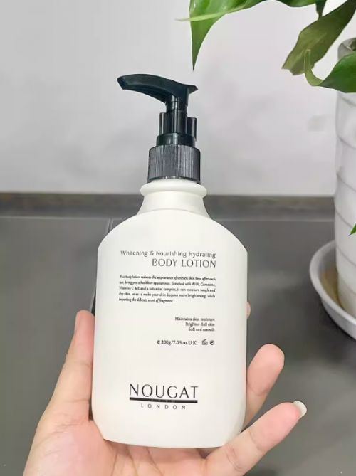 URRYN素影身体乳深层修复适配秋冬日常护肤不朽情缘电子游戏网址身体乳哪个牌子好用？S(图7)