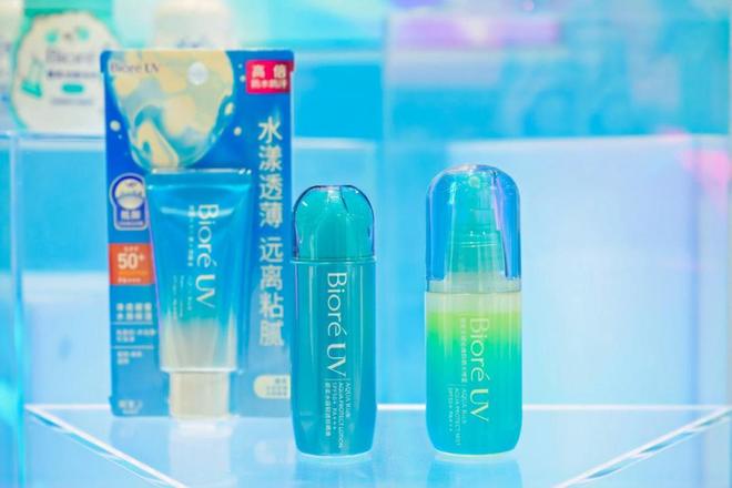 创新”2025进博照见美妆巨头三大战略不朽情缘游戏入口从“炫技”到“中国式(图1)