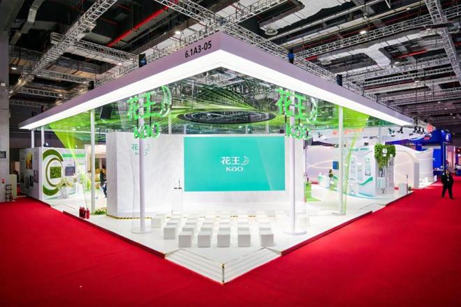 创新”2025进博照见美妆巨头三大战略不朽情缘游戏入口从“炫技”到“中国式(图23)